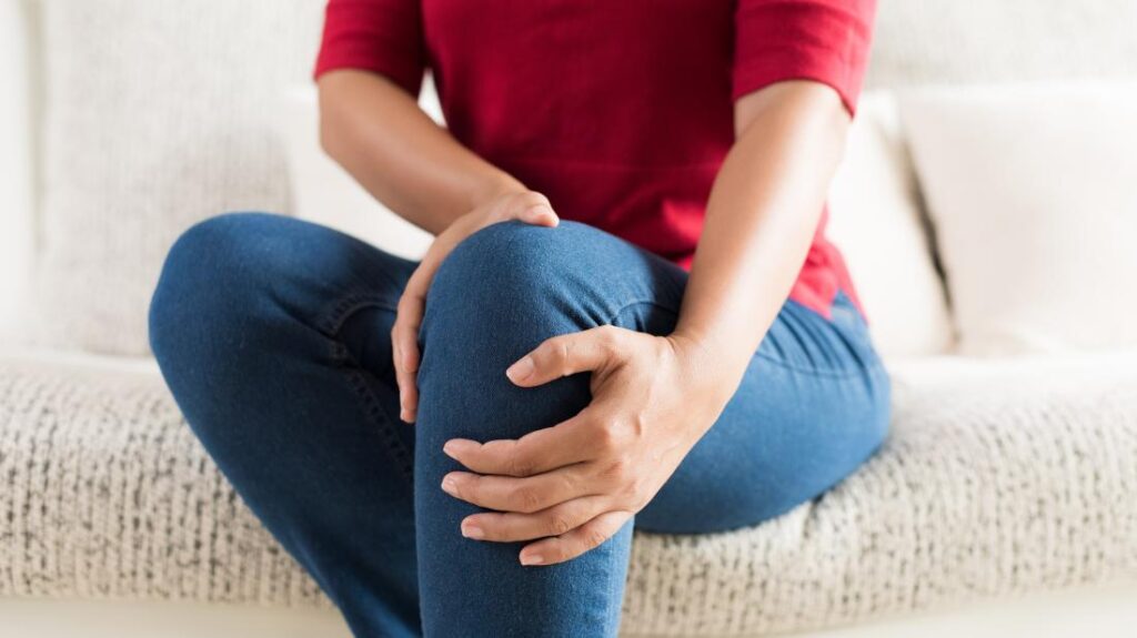 14 علت درد پای چپ در زنان